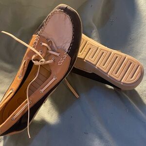 Women’s Easy Spirit Dock shoes